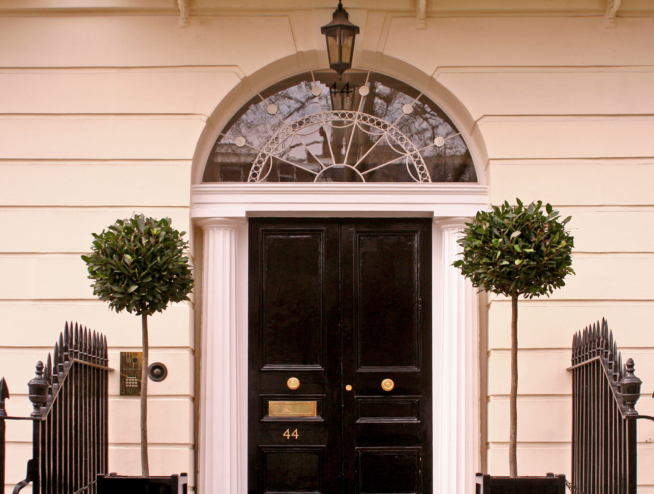 Fanlight Georgian Townhouse